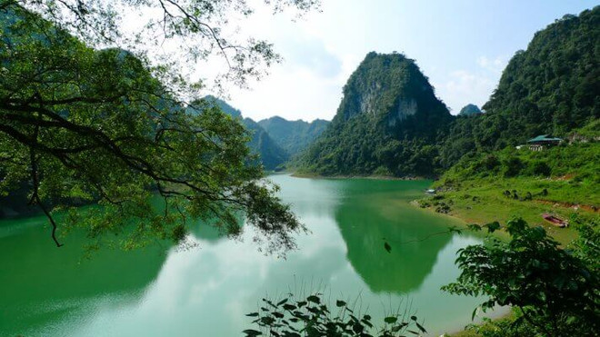 高平省蜂尾湖 ảnh 1 高平省蜂尾湖 ảnh 1