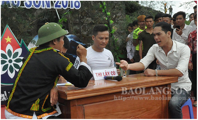 “猜码”是谅山省岱依族和侬族同胞每逢新春佳节的传统游戏 ảnh 1