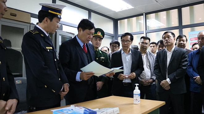 卫生部检查边境省谅山nCoV病毒引起的急性呼吸道感染防治工作 ảnh 1 卫生部检查边境省谅山nCoV病毒引起的急性呼吸道感染防治工作 ảnh 1