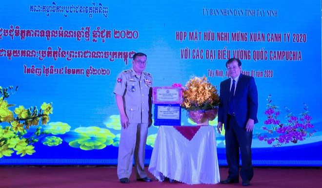 越南西宁省与柬埔寨边境省份加强合作 ảnh 1 越南西宁省与柬埔寨边境省份加强合作 ảnh 1