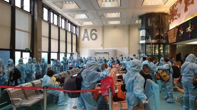 将在中国台湾滞留的近360名越南公民接回国 ảnh 1 将在中国台湾滞留的近360名越南公民接回国 ảnh 1