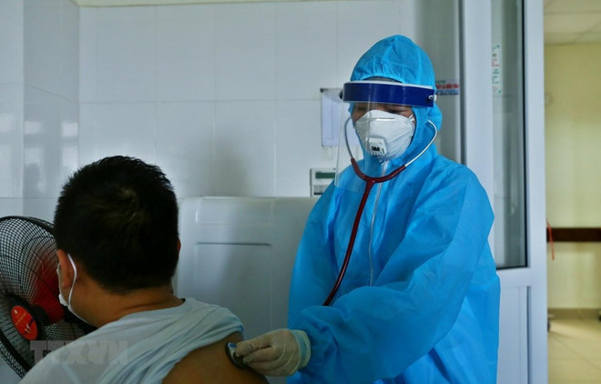 新冠肺炎疫情：在同奈省接受治疗的印度籍专家已治愈出院 ảnh 1