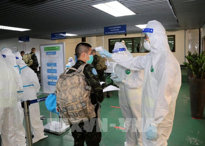 封锁7个月后泰国迎来首批国际游客 ảnh 1 封锁7个月后泰国迎来首批国际游客 ảnh 1