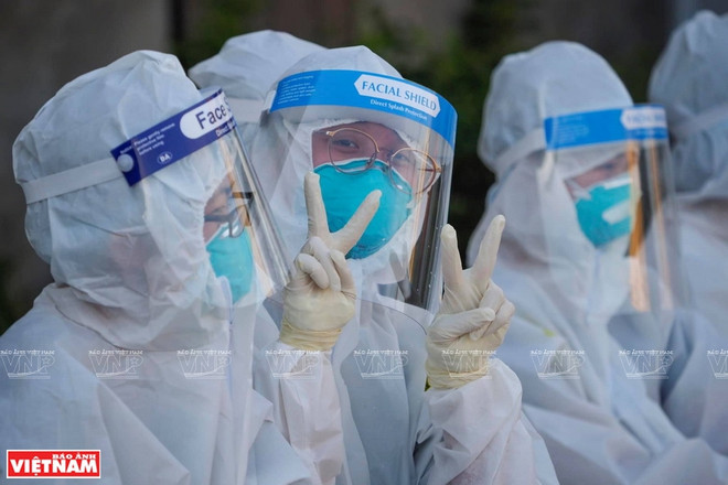 《白衣天使》音乐视频为新冠疫情防控一线医务人员加油 ảnh 1