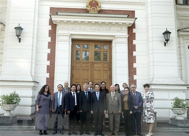 越南驻俄罗斯大使馆在新形势下促进民间外交 ảnh 2