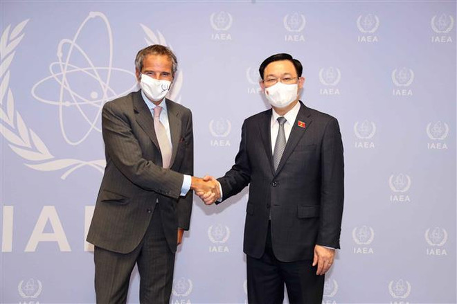 国会主席王廷惠会见国际原子能机构总干事格罗西 ảnh 1 国会主席王廷惠会见国际原子能机构总干事格罗西 ảnh 1