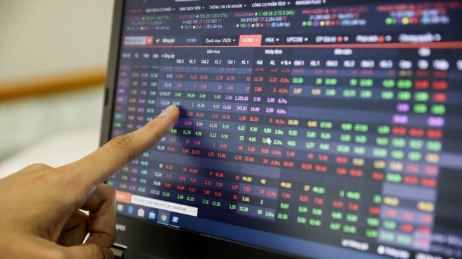 8月份HNX的成交量环比增长近33% ảnh 1 8月份HNX的成交量环比增长近33% ảnh 1