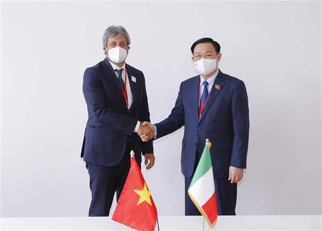 越南国会主席王廷惠在第五次世界议长大会期间的活动报道集 ảnh 3 越南国会主席王廷惠在第五次世界议长大会期间的活动报道集 ảnh 3