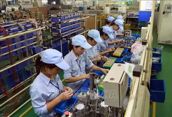 2022年越南外资吸引力或将能迅速复苏 ảnh 1