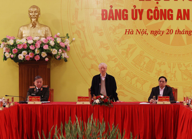 越共中央总书记阮富仲出席中央公安党委会议 ảnh 1 越共中央总书记阮富仲出席中央公安党委会议 ảnh 1