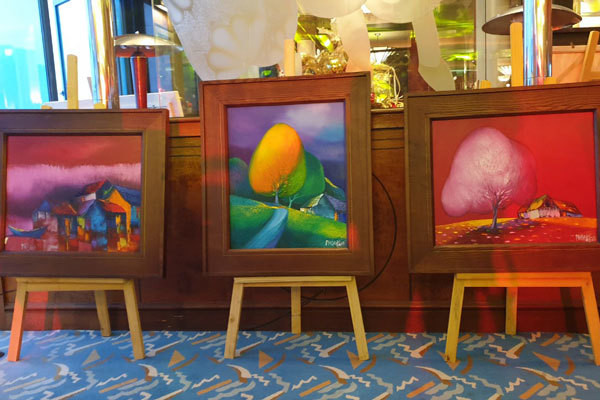 “春红”画展：向社会传递正能量 ảnh 1