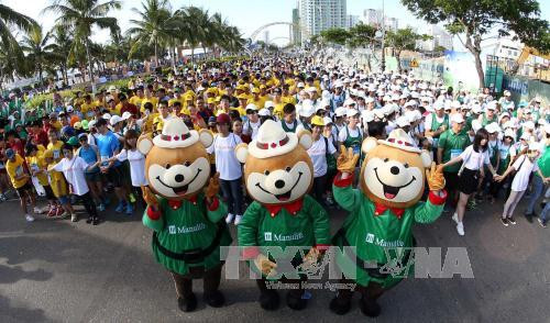 2017年第五届岘港国际马拉松赛预计吸引5000多名运动员参赛 ảnh 1