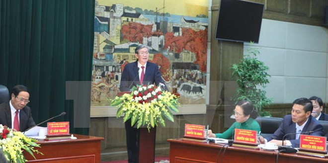 越共中央书记处常务书记丁世兄在海防市调研 ảnh 1