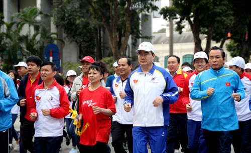 奥林匹克长跑日拟在3月中旬举行  全国54省市报名参与 ảnh 1