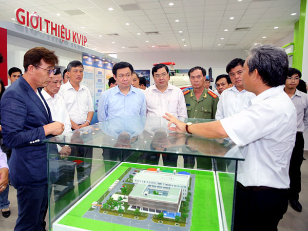 越南政府副总理王廷惠:充分发挥芹苴市越韩科技孵化器的作用 ảnh 1 越南政府副总理王廷惠:充分发挥芹苴市越韩科技孵化器的作用 ảnh 1