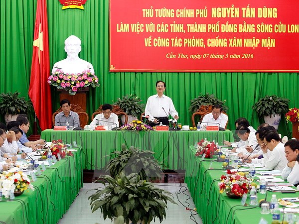 阮晋勇总理：采取有力措施保障旱区群众生活用水供应 ảnh 1