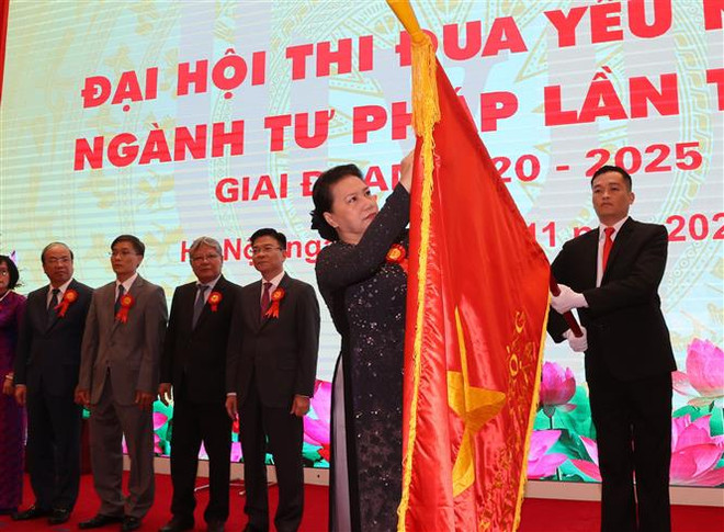 阮氏金银出席司法部门爱国竞赛大会 ảnh 2 阮氏金银出席司法部门爱国竞赛大会 ảnh 2