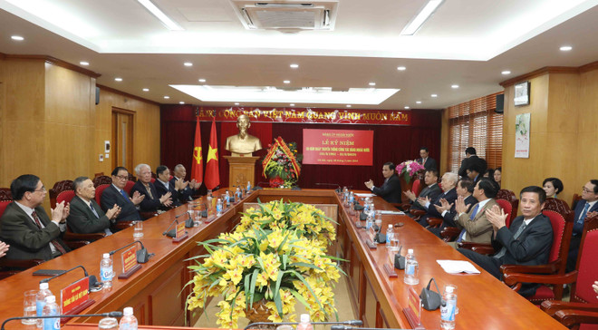 海外党建工作对祖国建设和保卫事业作出有效贡献 ảnh 1 海外党建工作对祖国建设和保卫事业作出有效贡献 ảnh 1