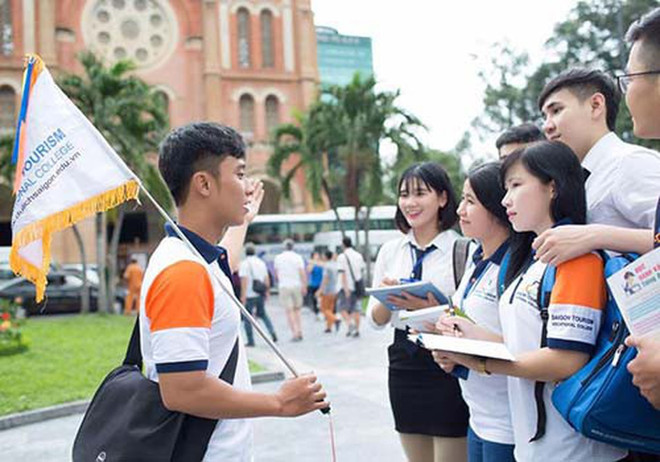 越南旅游业面临人力资源“双短缺” ảnh 1 越南旅游业面临人力资源“双短缺” ảnh 1