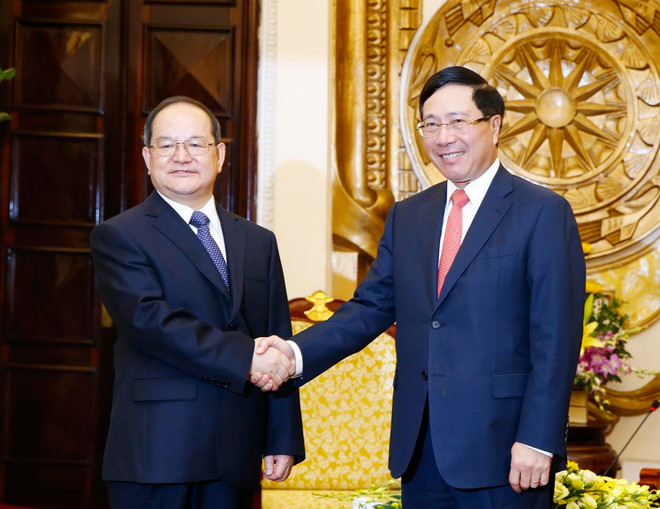 范平明会见广西壮族自治区党委书记鹿心社 ảnh 1 范平明会见广西壮族自治区党委书记鹿心社 ảnh 1