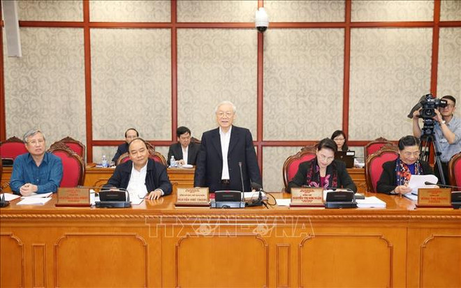 越共中央总书记阮富仲:大力整治在党内搞团团伙伙、跑官要官现象 ảnh 2 越共中央总书记阮富仲:大力整治在党内搞团团伙伙、跑官要官现象 ảnh 2