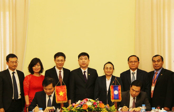 越老加强档案管理合作 ảnh 2