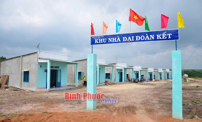 平福省为归国越侨稳定生活提供协助 ảnh 1