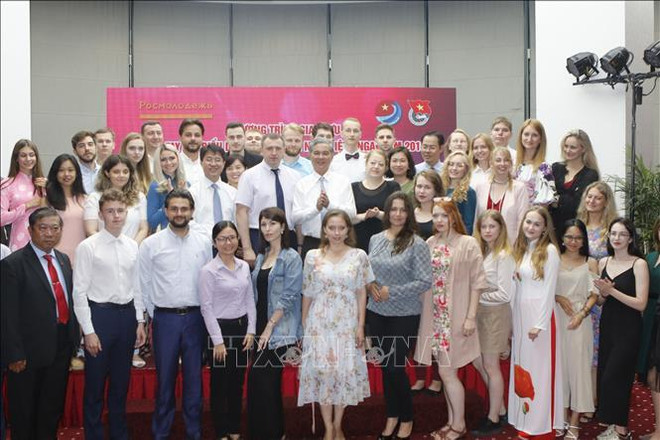 2019年越南俄罗斯青年论坛闭幕 ảnh 1 2019年越南俄罗斯青年论坛闭幕 ảnh 1