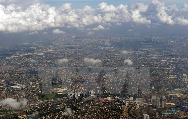 2015年菲律宾吸引外资同比增长31% ảnh 1