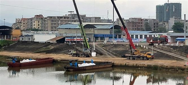 广宁省卡龙口岸6月17日恢复通关 ảnh 1 广宁省卡龙口岸6月17日恢复通关 ảnh 1