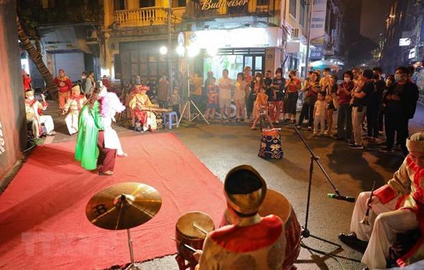 河内推动夜间经济发展 ảnh 2