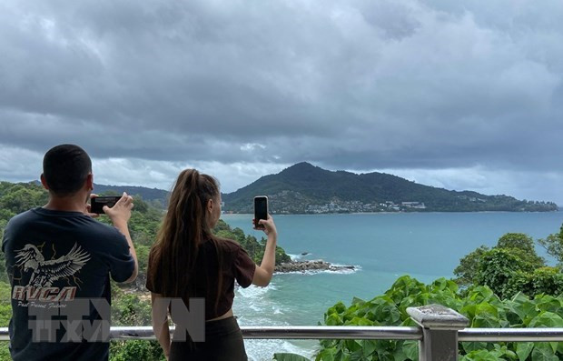 泰国超额完成2022年接待1000万外国游客的目标 ảnh 1