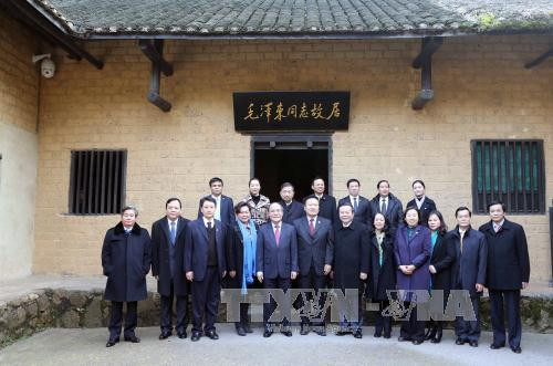 国会主席阮生雄会见中国湖南省委书记、省人大常委会主任徐守盛 ảnh 3