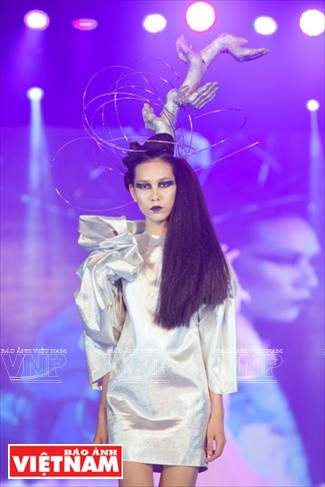 越南美发界的无限创意 ảnh 8 越南美发界的无限创意 ảnh 8