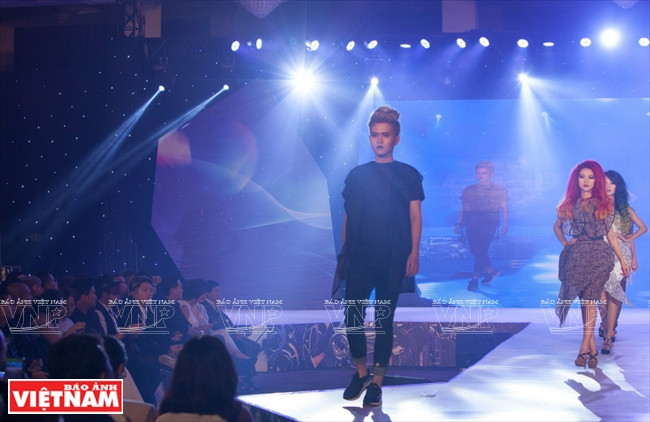 越南美发界的无限创意 ảnh 4 越南美发界的无限创意 ảnh 4