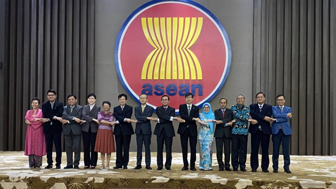 韩国促进举行东盟与中日韩新冠肺炎问题特别领导人视频会议 ảnh 1 韩国促进举行东盟与中日韩新冠肺炎问题特别领导人视频会议 ảnh 1