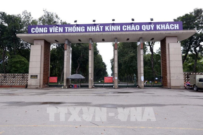 越南政府总理：严格落实保持社会距离措施不让疫情暴发 ảnh 1