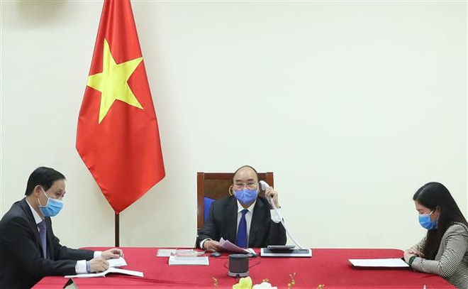 越南政府总理阮春福与中国国务院总理李克强通电话 ảnh 1 越南政府总理阮春福与中国国务院总理李克强通电话 ảnh 1