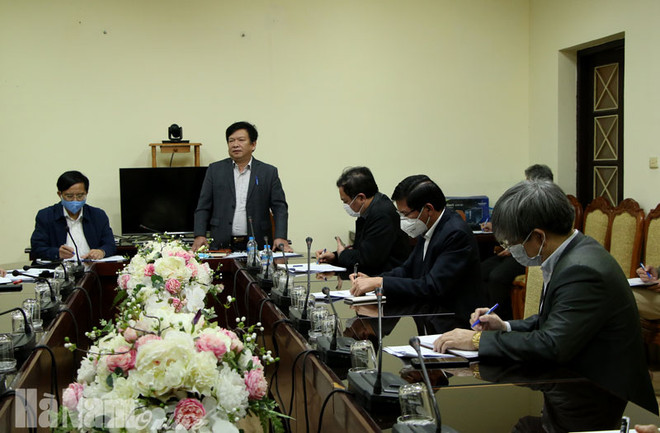 河南省就在该省发现一例新冠肺炎确诊病例一事召开紧急会议 ảnh 1