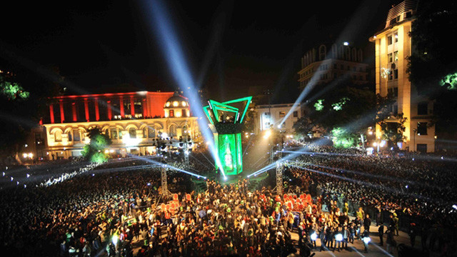 热闹非凡的多项迎新年活动将于31日晚在河内市还剑湖举行 ảnh 1 热闹非凡的多项迎新年活动将于31日晚在河内市还剑湖举行 ảnh 1