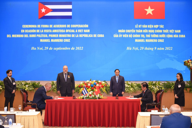 深化越南与古巴特殊友好关系 ảnh 1