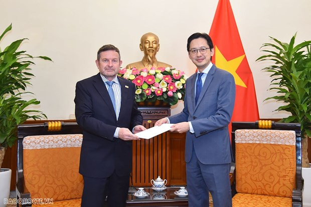 加强越南与法语国家和地区国际组织的合作关系 ảnh 1 加强越南与法语国家和地区国际组织的合作关系 ảnh 1