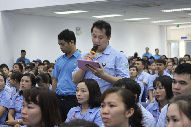 首都解放65周年:发挥工人队伍在融入世界经济一体化进程中的率先垂范作用 ảnh 1 首都解放65周年:发挥工人队伍在融入世界经济一体化进程中的率先垂范作用 ảnh 1