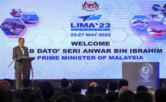 马来西亚力争成为区域航空和海运枢纽 ảnh 1