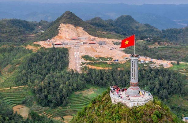 越南北部山区各省致力破解交通瓶颈 促进旅游产业发展 ảnh 2 越南北部山区各省致力破解交通瓶颈 促进旅游产业发展 ảnh 2