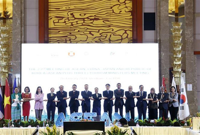 第23次东盟—中日韩旅游部长会议在万象召开 ảnh 1