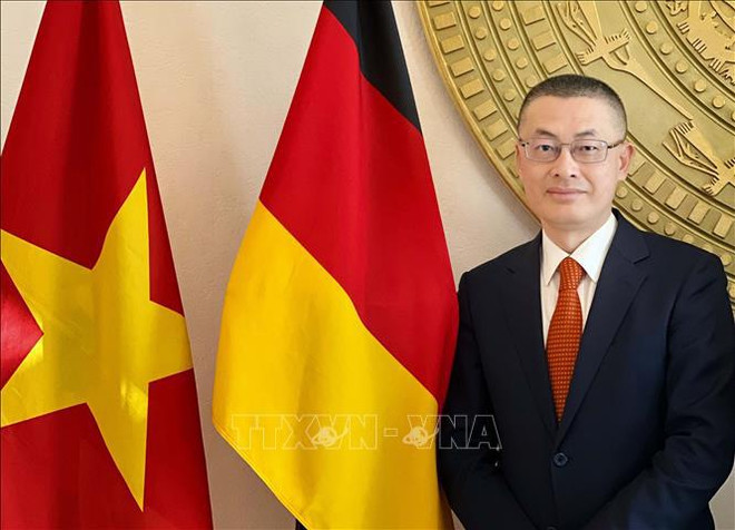越南驻德国大使武光明:越南与德意志联邦共和国关系持续深化和务实发展 ảnh 2 越南驻德国大使武光明:越南与德意志联邦共和国关系持续深化和务实发展 ảnh 2