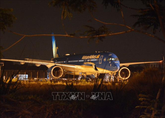 新冠肺炎疫情:将意大利游客运送回国并接送处在困境中的越南公民回国 ảnh 1 新冠肺炎疫情:将意大利游客运送回国并接送处在困境中的越南公民回国 ảnh 1