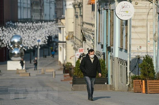 越南驻俄罗斯大使馆建议该国有关部门协助越南公民进行新冠肺炎检测和治疗 ảnh 1