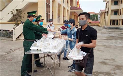 边境人民的支持是边防部队抗击疫情的巨大动力 ảnh 1 边境人民的支持是边防部队抗击疫情的巨大动力 ảnh 1